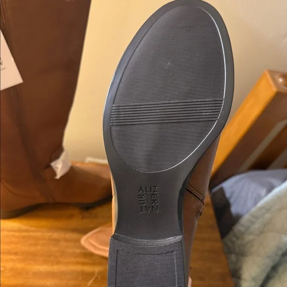 Naturalizer Brown Over the Knee Boots - Picture 4 of 4